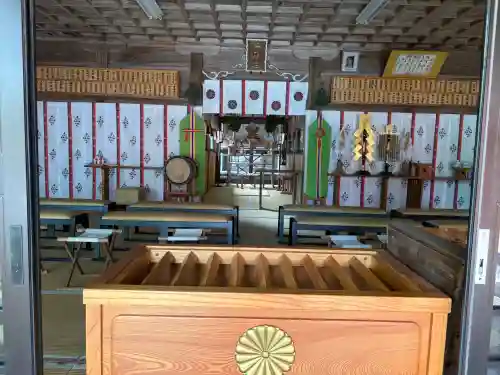 谷山神社の{uncategorized: "未分類", other: "その他", undefined: "問題あり", building: "その他建物", grave: "お墓", sacred_gate: "鳥居", guardian: "狛犬", statue: "像", buddha: "仏像", history: "歴史", nature: "自然", garden: "庭園", animal: "動物", pagoda: "塔", temizu: "手水舎", mountain_gate: "山門・神門", sanctuary: "本殿・本堂", subordinate: "末社・摂社", art: "芸術", scenery: "景色", jizo: "地蔵", ema: "絵馬", goshuin: "御朱印", omikuji: "おみくじ", items: "授与品その他", amulet: "お守り", goshuincho: "御朱印帳", eats: "食事", festival: "お祭り", votive_dance: "神楽", shichigosan: "七五三参", wedding: "結婚式", experience: "体験その他", initially: "初詣", around: "周辺", anti_infection: "感染症対策"}