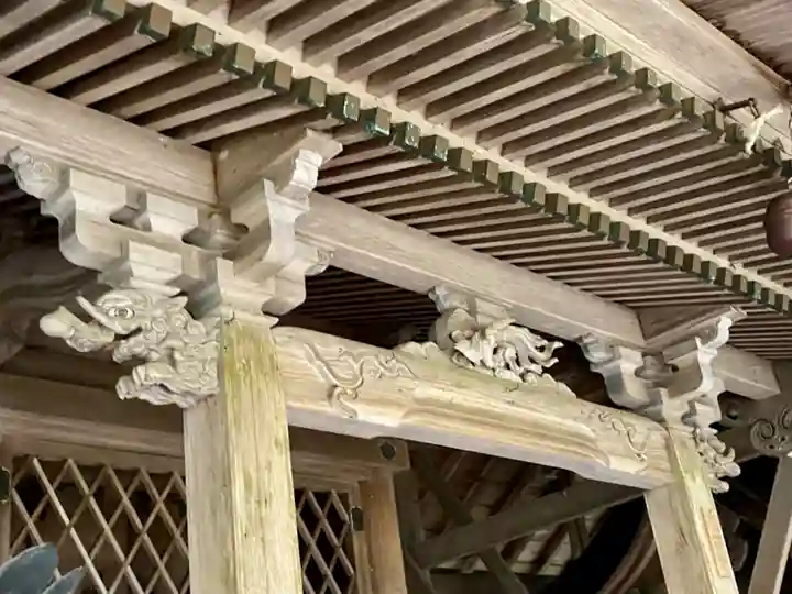 岩戸落葉神社の芸術
