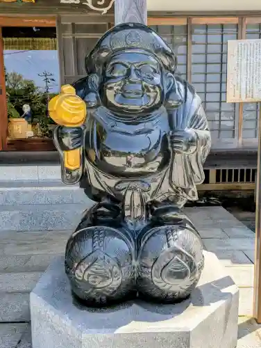 妙典寺の{uncategorized: "未分類", other: "その他", undefined: "問題あり", building: "その他建物", grave: "お墓", sacred_gate: "鳥居", guardian: "狛犬", statue: "像", buddha: "仏像", history: "歴史", nature: "自然", garden: "庭園", animal: "動物", pagoda: "塔", temizu: "手水舎", mountain_gate: "山門・神門", sanctuary: "本殿・本堂", subordinate: "末社・摂社", art: "芸術", scenery: "景色", jizo: "地蔵", ema: "絵馬", goshuin: "御朱印", omikuji: "おみくじ", items: "授与品その他", amulet: "お守り", goshuincho: "御朱印帳", eats: "食事", festival: "お祭り", votive_dance: "神楽", shichigosan: "七五三参", wedding: "結婚式", experience: "体験その他", initially: "初詣", around: "周辺", anti_infection: "感染症対策"}
