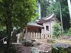 伊弉冊神社の本殿