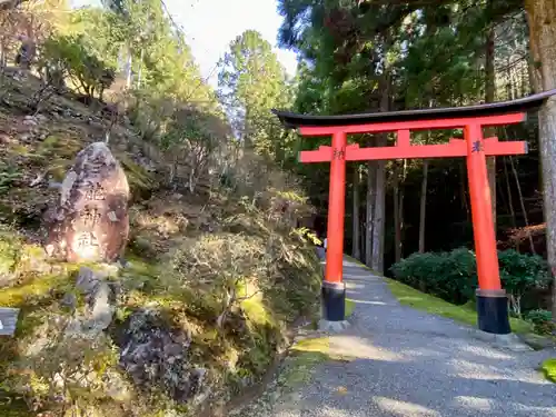 白龍神社の鳥居