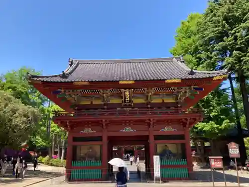 根津神社の山門・神門