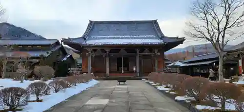 慈眼寺の本殿・本堂