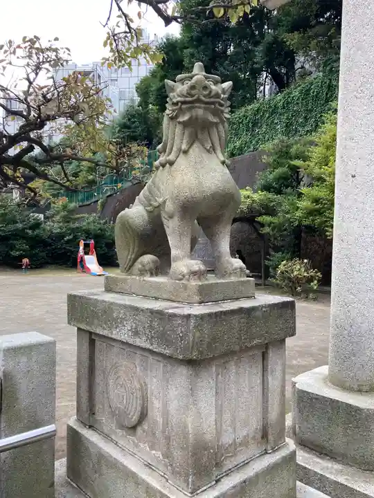 久國神社の狛犬