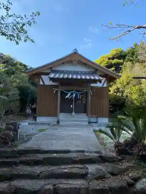八幡神社の本殿・本堂