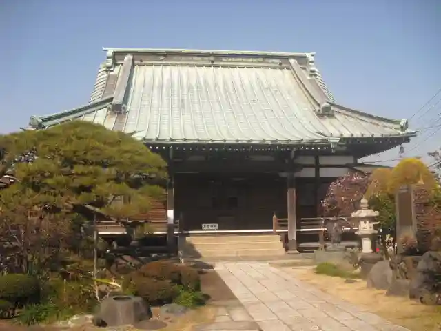 九品寺の本殿・本堂