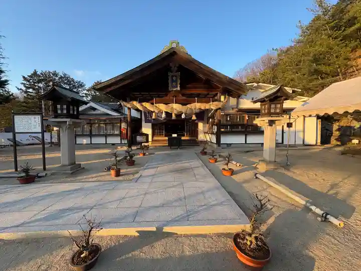 このみ白雲大社の本殿・本堂
