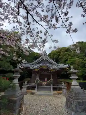 百々神社の本殿・本堂