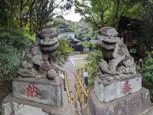 畑子安神社の狛犬