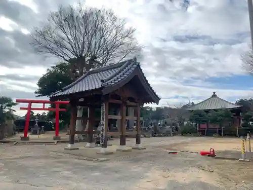 蓮蔵院の山門・神門