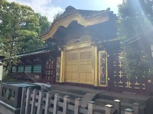 上野東照宮の山門