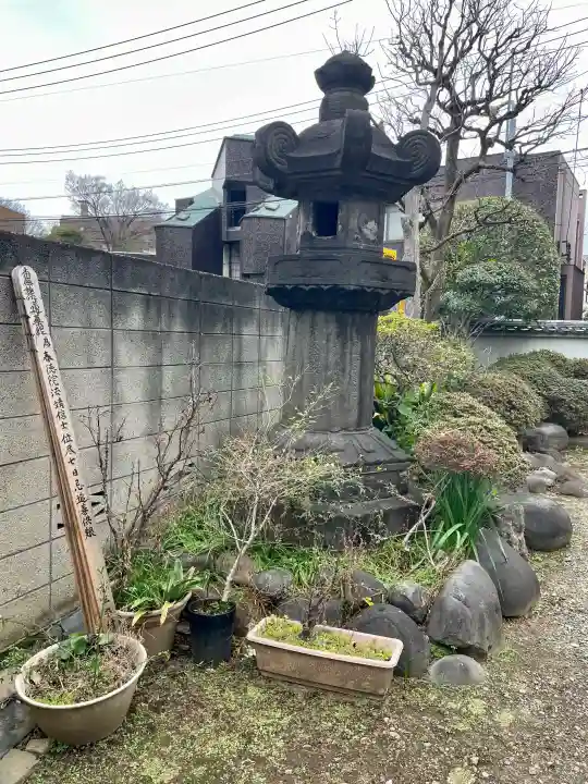 大正寺の{uncategorized: "未分類", other: "その他", undefined: "問題あり", building: "その他建物", grave: "お墓", sacred_gate: "鳥居", guardian: "狛犬", statue: "像", buddha: "仏像", history: "歴史", nature: "自然", garden: "庭園", animal: "動物", pagoda: "塔", temizu: "手水舎", mountain_gate: "山門・神門", sanctuary: "本殿・本堂", subordinate: "末社・摂社", art: "芸術", scenery: "景色", jizo: "地蔵", ema: "絵馬", goshuin: "御朱印", omikuji: "おみくじ", items: "授与品その他", amulet: "お守り", goshuincho: "御朱印帳", eats: "食事", festival: "お祭り", votive_dance: "神楽", shichigosan: "七五三参", wedding: "結婚式", experience: "体験その他", initially: "初詣", around: "周辺", anti_infection: "感染症対策"}