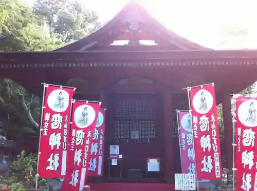 談山神社の末社