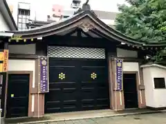 鳥越神社の建物その他