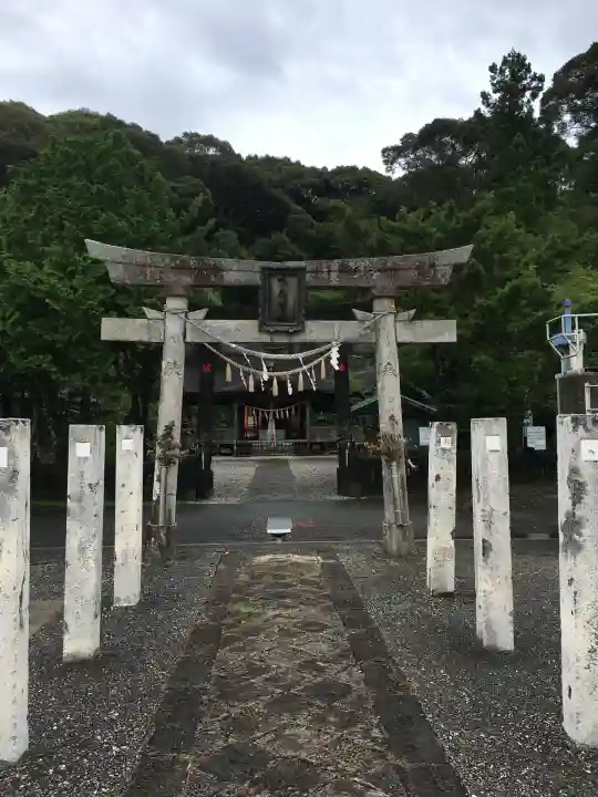 鳴無神社(高知県)