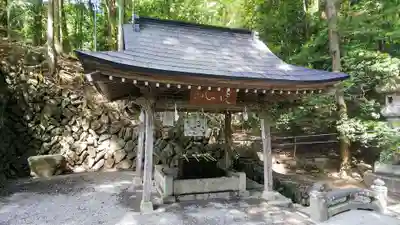 宝登山神社の手水舎
