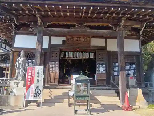 関善光寺の本殿・本堂