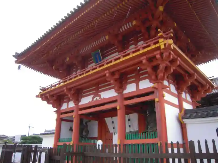 喜光寺の山門・神門