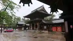 白山神社の山門