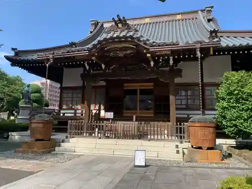 日蓮宗　浄運寺の本殿・本堂