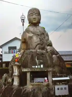 泉橋寺の地蔵