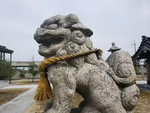 土合神社の狛犬