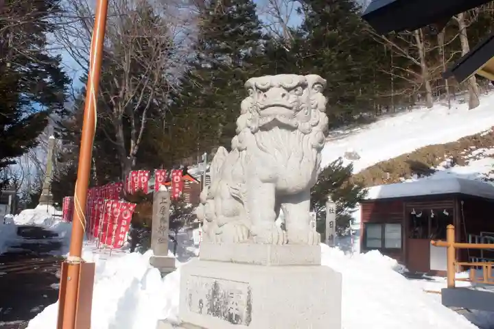 浦幌神社・乳神神社の狛犬