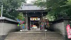 日吉浅間神社の山門