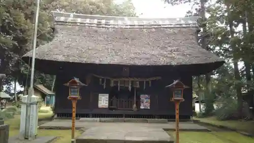 國王神社の本殿・本堂