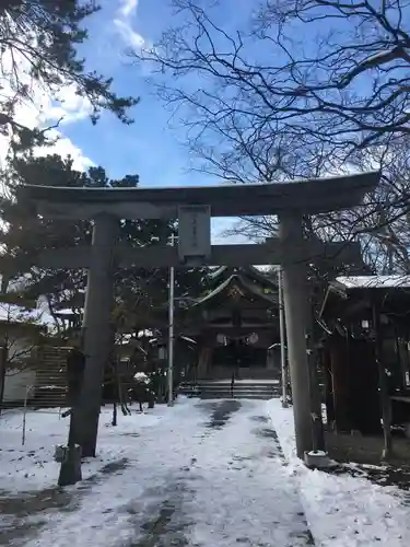 彌彦神社　(伊夜日子神社)の鳥居