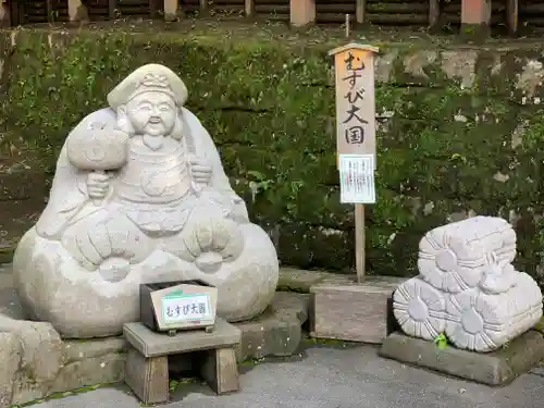 日光二荒山神社の像
