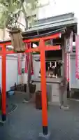 松坂稲荷大明神の鳥居