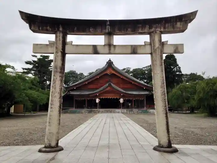 富山縣護國神社の鳥居