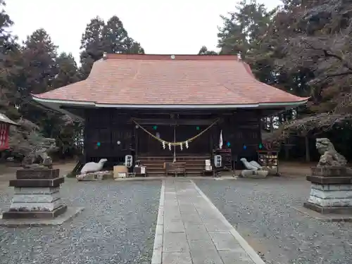 亀岡八幡宮の本殿・本堂