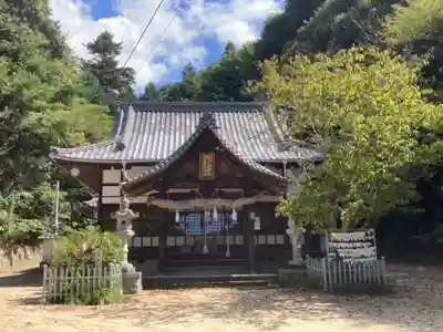 三島神社の本殿・本堂
