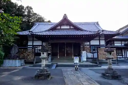 文殊寺の本殿・本堂