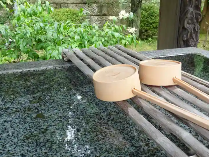 横浜 西方寺の手水舎