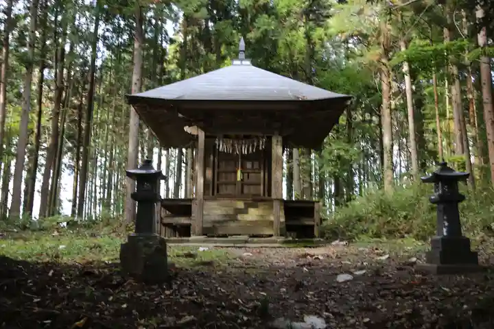 新山観音堂(岩手県)