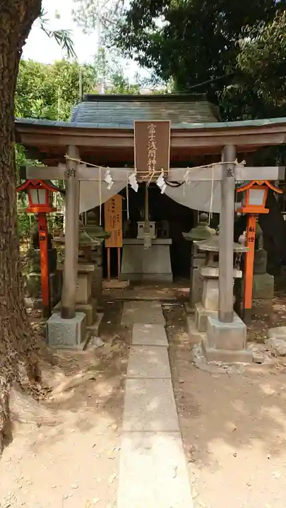 上目黒氷川神社の末社・摂社