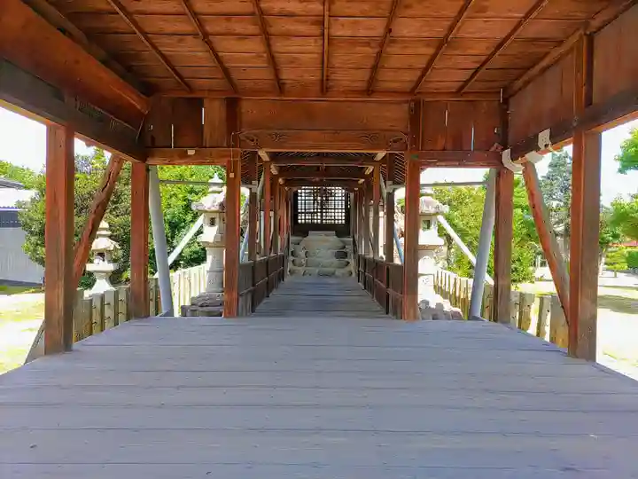 三社の本殿・本堂