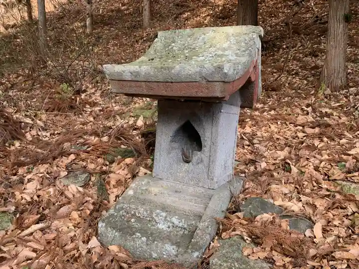 安智羅神社(松尾古城跡)の末社・摂社