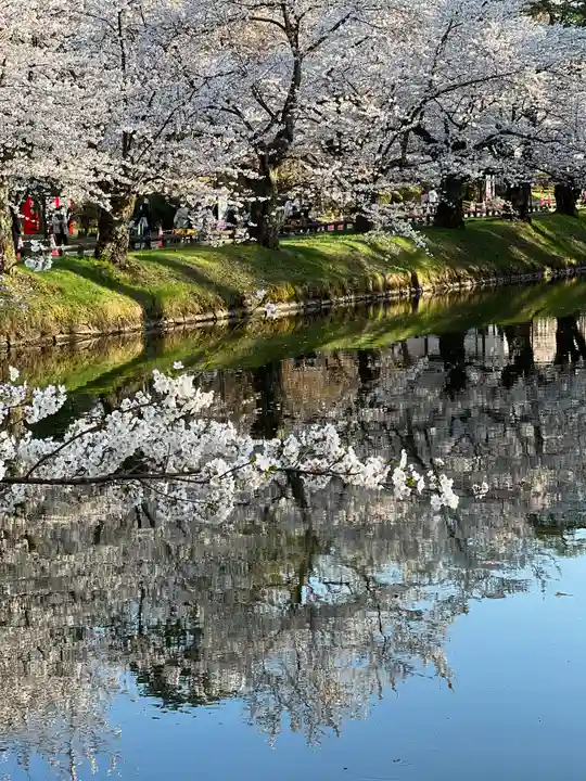 青森縣護國神社の自然