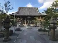 穴太寺の本殿・本堂