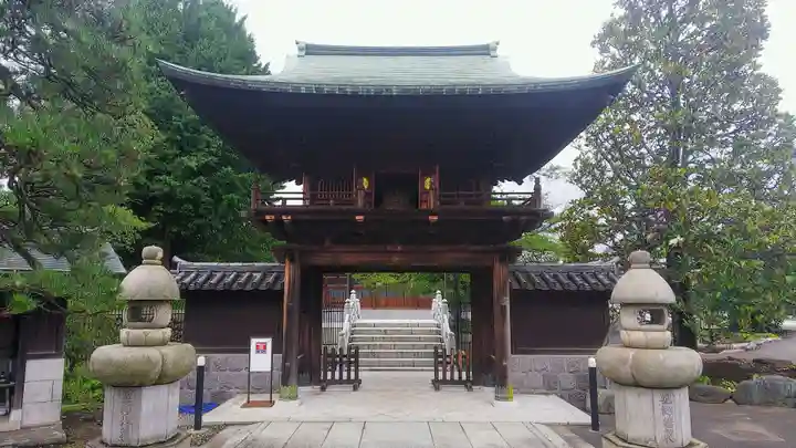 普済寺の山門・神門