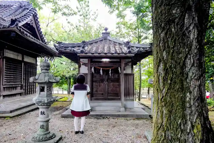 和泉八劔神社の末社・摂社