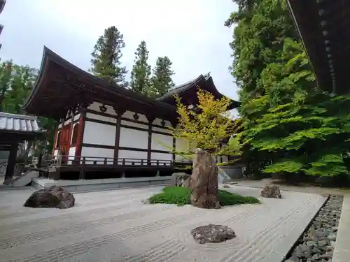 慈雲寺の庭園