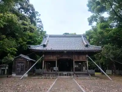 多賀神社の{uncategorized: "未分類", other: "その他", undefined: "問題あり", building: "その他建物", grave: "お墓", sacred_gate: "鳥居", guardian: "狛犬", statue: "像", buddha: "仏像", history: "歴史", nature: "自然", garden: "庭園", animal: "動物", pagoda: "塔", temizu: "手水舎", mountain_gate: "山門・神門", sanctuary: "本殿・本堂", subordinate: "末社・摂社", art: "芸術", scenery: "景色", jizo: "地蔵", ema: "絵馬", goshuin: "御朱印", omikuji: "おみくじ", items: "授与品その他", amulet: "お守り", goshuincho: "御朱印帳", eats: "食事", festival: "お祭り", votive_dance: "神楽", shichigosan: "七五三参", wedding: "結婚式", experience: "体験その他", initially: "初詣", around: "周辺", anti_infection: "感染症対策"}