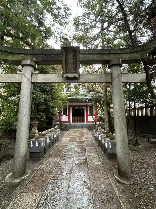日枝神社の{uncategorized: "未分類", other: "その他", undefined: "問題あり", building: "その他建物", grave: "お墓", sacred_gate: "鳥居", guardian: "狛犬", statue: "像", buddha: "仏像", history: "歴史", nature: "自然", garden: "庭園", animal: "動物", pagoda: "塔", temizu: "手水舎", mountain_gate: "山門・神門", sanctuary: "本殿・本堂", subordinate: "末社・摂社", art: "芸術", scenery: "景色", jizo: "地蔵", ema: "絵馬", goshuin: "御朱印", omikuji: "おみくじ", items: "授与品その他", amulet: "お守り", goshuincho: "御朱印帳", eats: "食事", festival: "お祭り", votive_dance: "神楽", shichigosan: "七五三参", wedding: "結婚式", experience: "体験その他", initially: "初詣", around: "周辺", anti_infection: "感染症対策"}