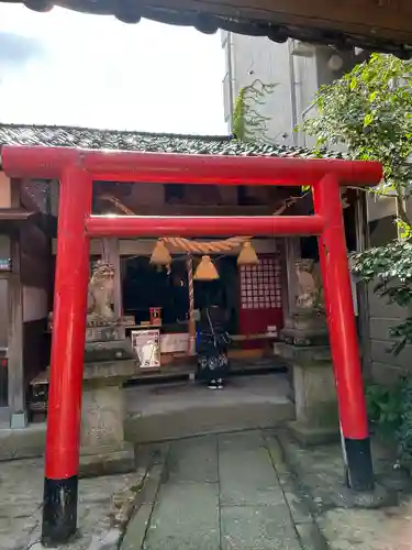 浅野川稲荷神社(石川県)