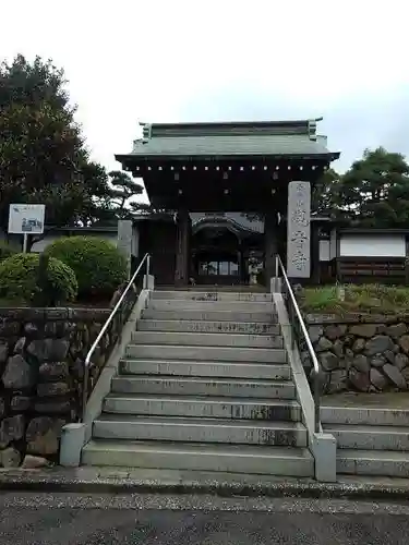 観音寺の山門